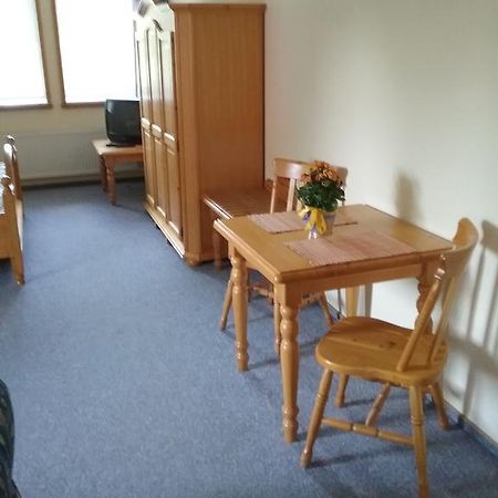 Gastezimmer - Campingplatz Am Muhlenbach Soltau Extérieur photo