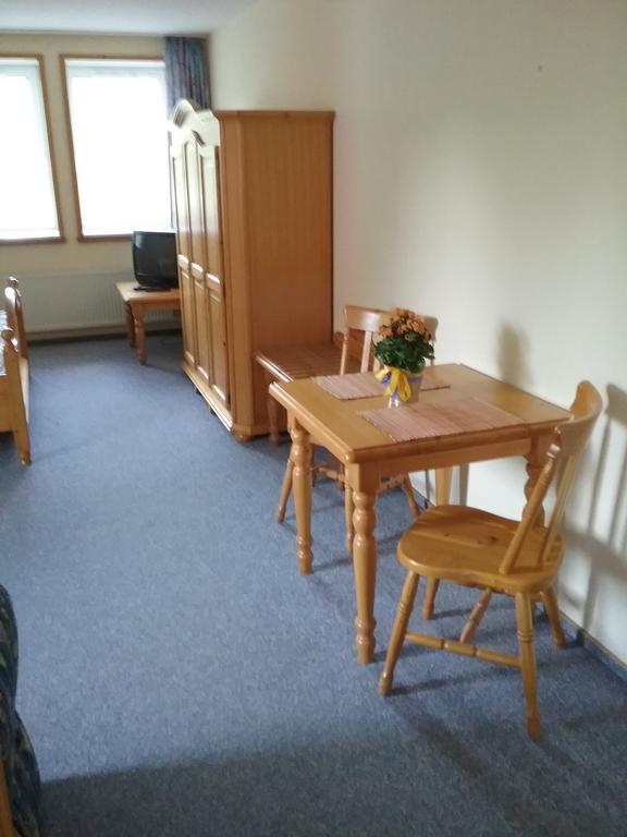Gastezimmer - Campingplatz Am Muhlenbach Soltau Extérieur photo