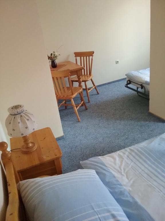 Gastezimmer - Campingplatz Am Muhlenbach Soltau Extérieur photo