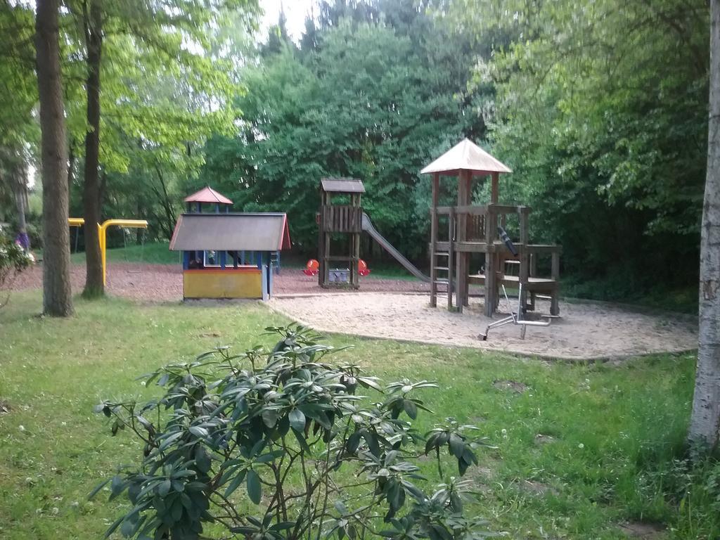 Gastezimmer - Campingplatz Am Muhlenbach Soltau Extérieur photo